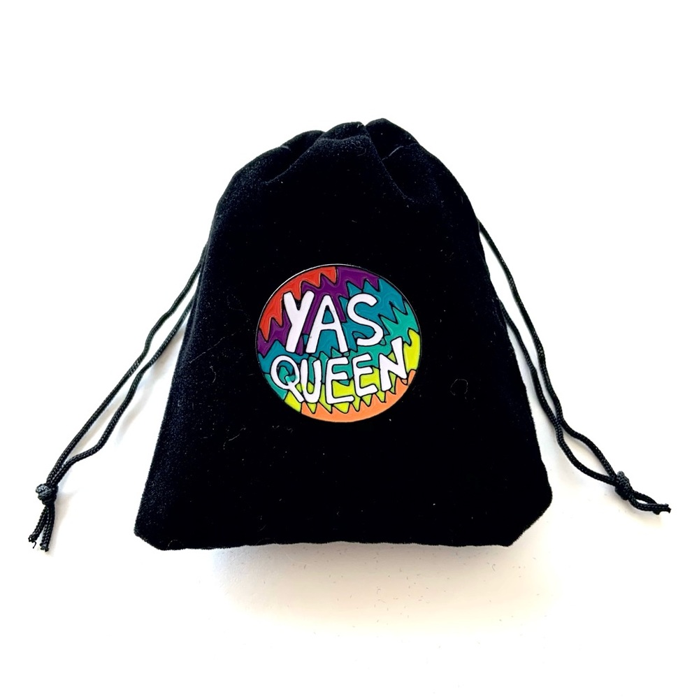 3/$15🌈 - Fun & Versatile “Ya’s Queen” Enamel Pin for Personal Use or Gifts - Picture 1 of 3